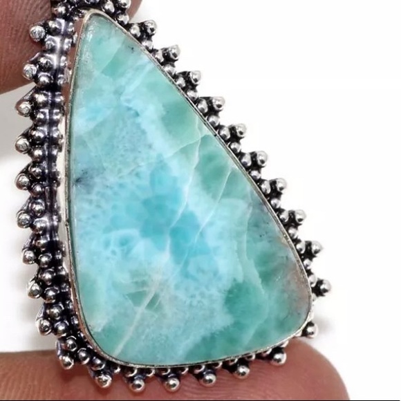 Caribbean Larimar Handcrafted vintage Pendant - Picture 4 of 11